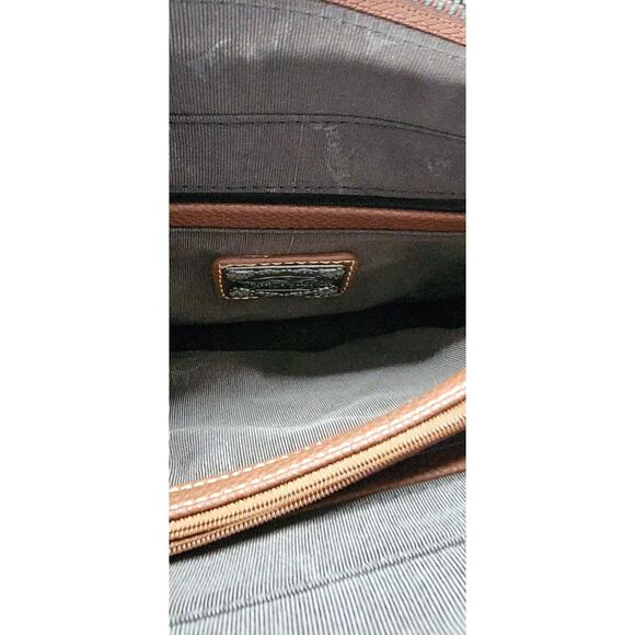 NWT Trinity Ranch Coffee Floral Tooled Leather Crossbody Bag - Picture 8 of 12